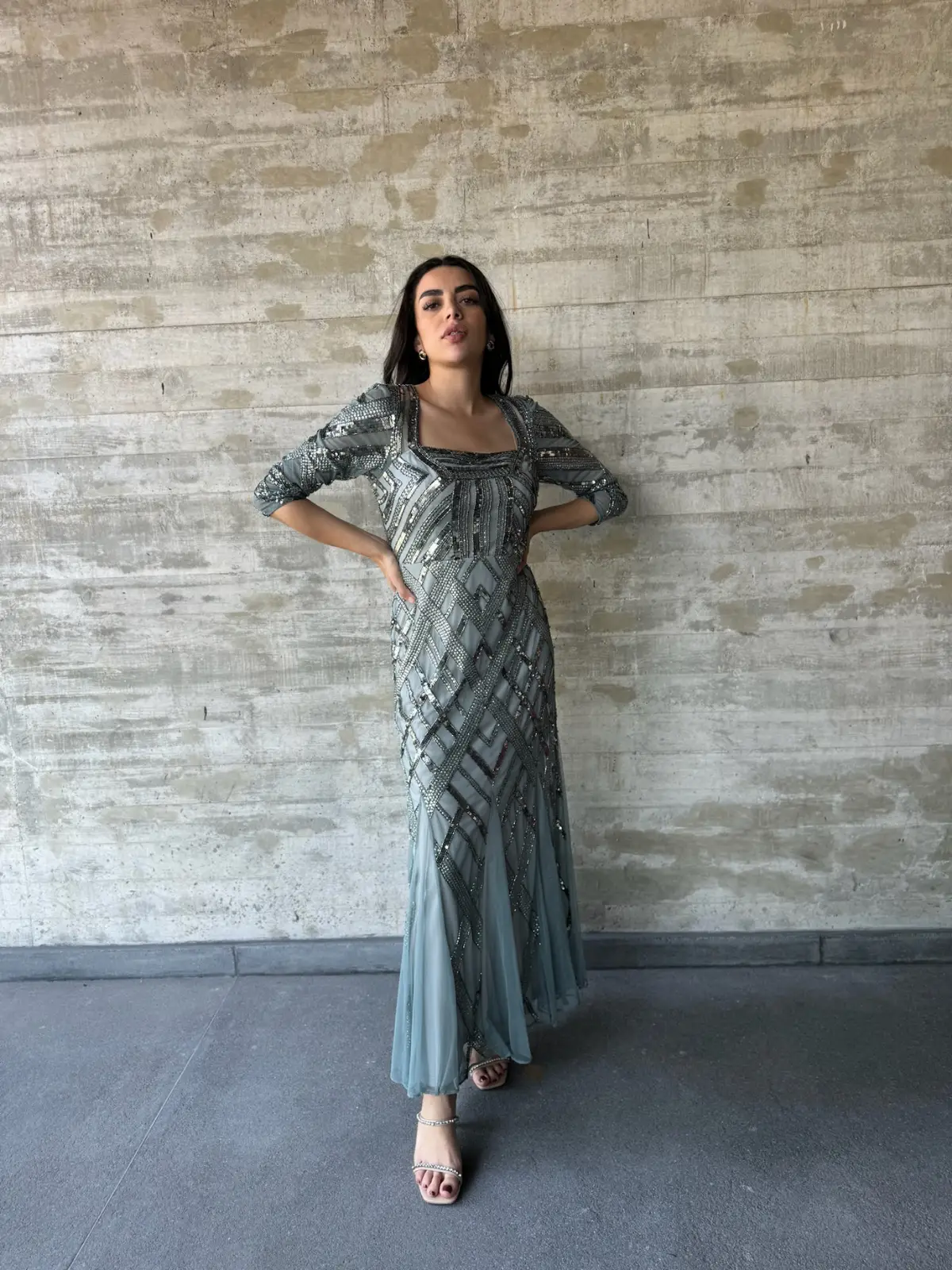 Adrianna Papel