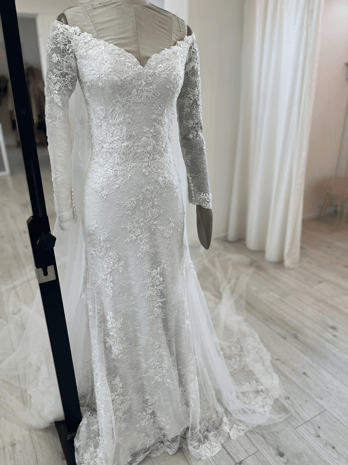 Chanelle Cindy Bridal